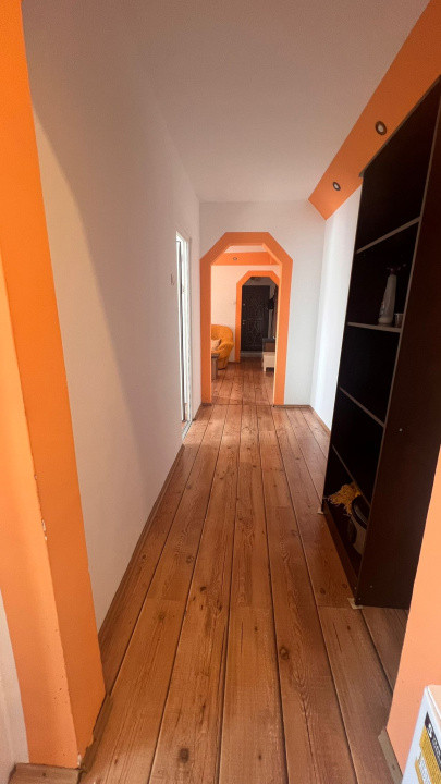 Apartament 3 camere etaj 3/4 Astra