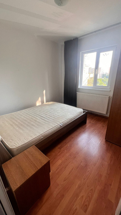 Apartament 3 camere etaj 3/4 Astra