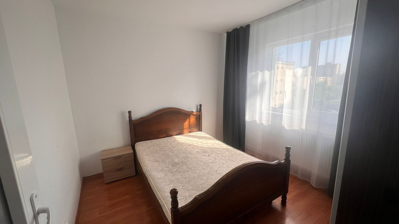 Apartament 3 camere etaj 3/4 Astra
