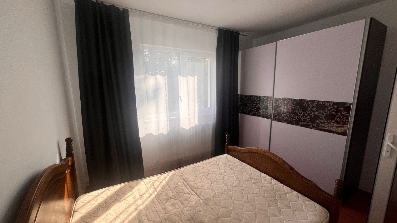Apartament 3 camere etaj 3/4 Astra