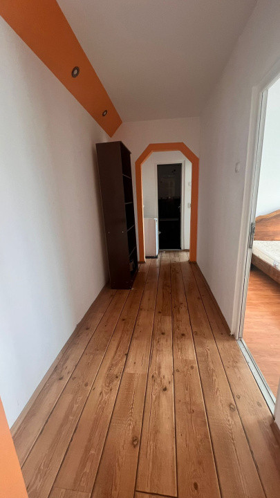 Apartament 3 camere etaj 3/4 Astra