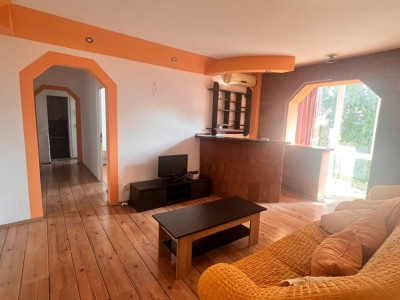 Apartament 3 camere etaj 3/4 Astra