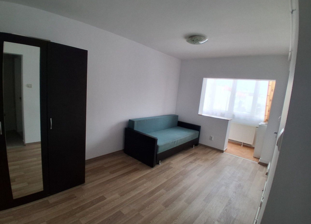 Garsonieră de vânzare, zona Vasile Aaron, 28mp utili