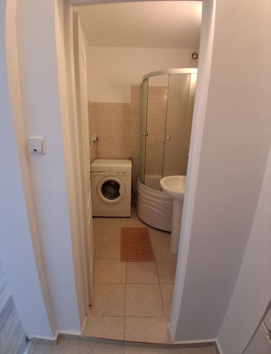 Garsonieră de vânzare, zona Vasile Aaron, 28mp utili