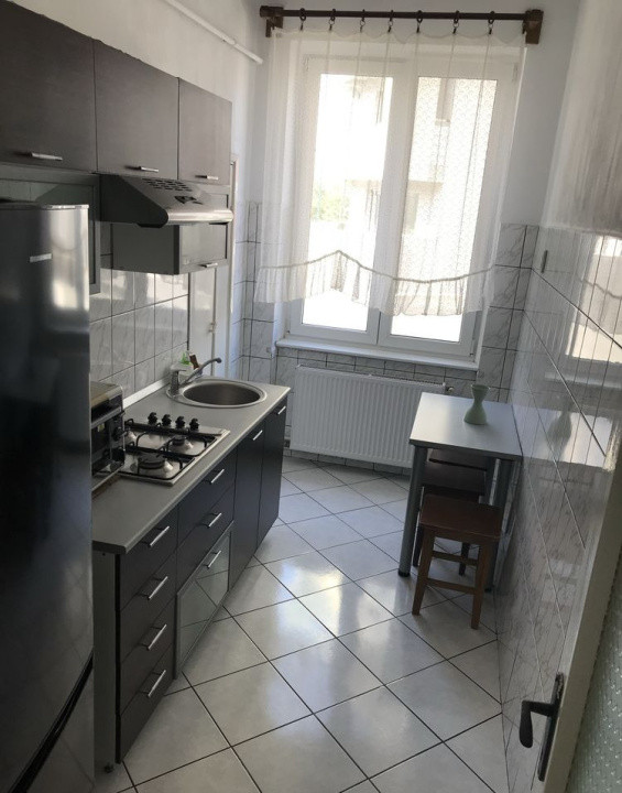 Închiriere apartament 2 camere – lângă AFI Mall, Brașov – mobilat și utilat comp