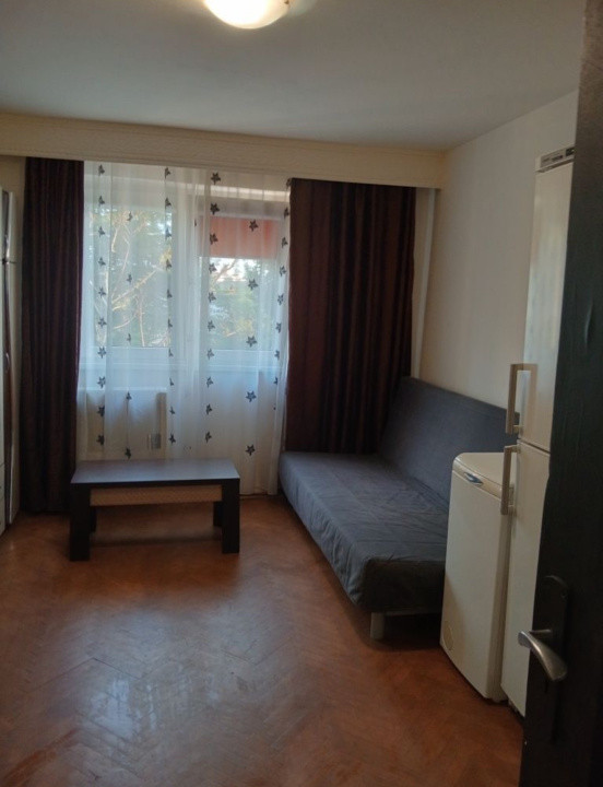 Garsonieră de vânzare, zona Lazaret, 22mp utili