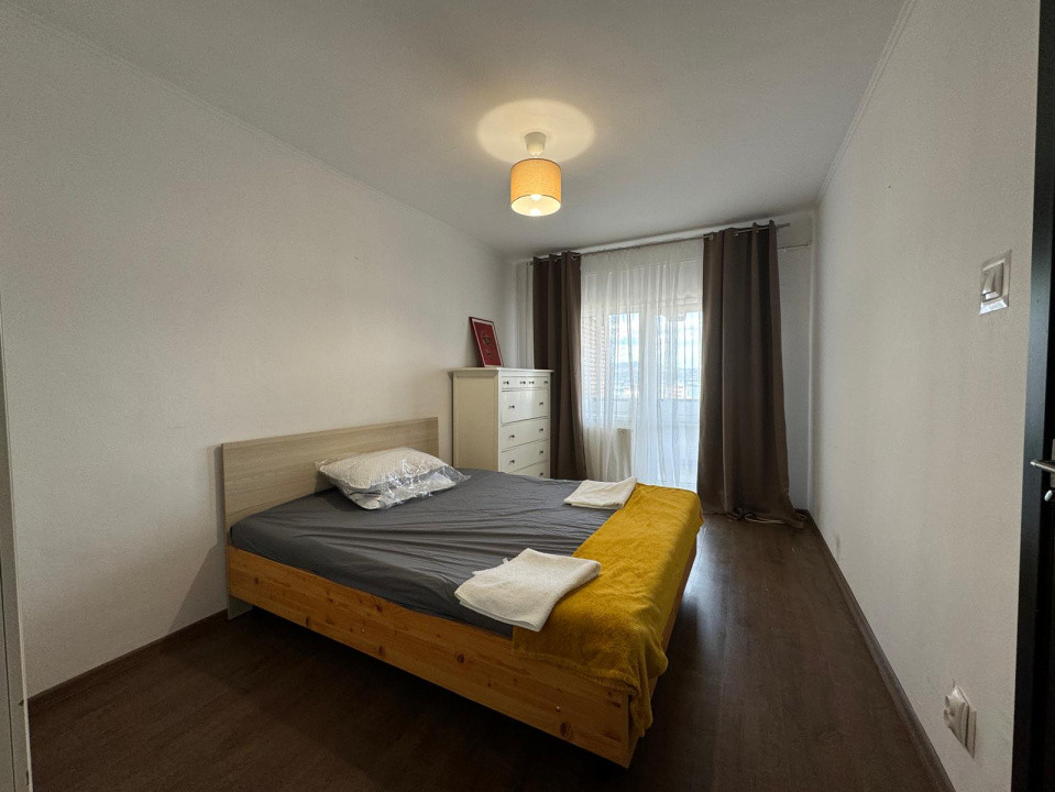 Închiriere ap. cu 3 cam., mobilat, parcare inclusă, 750 Eur, Zorilor
