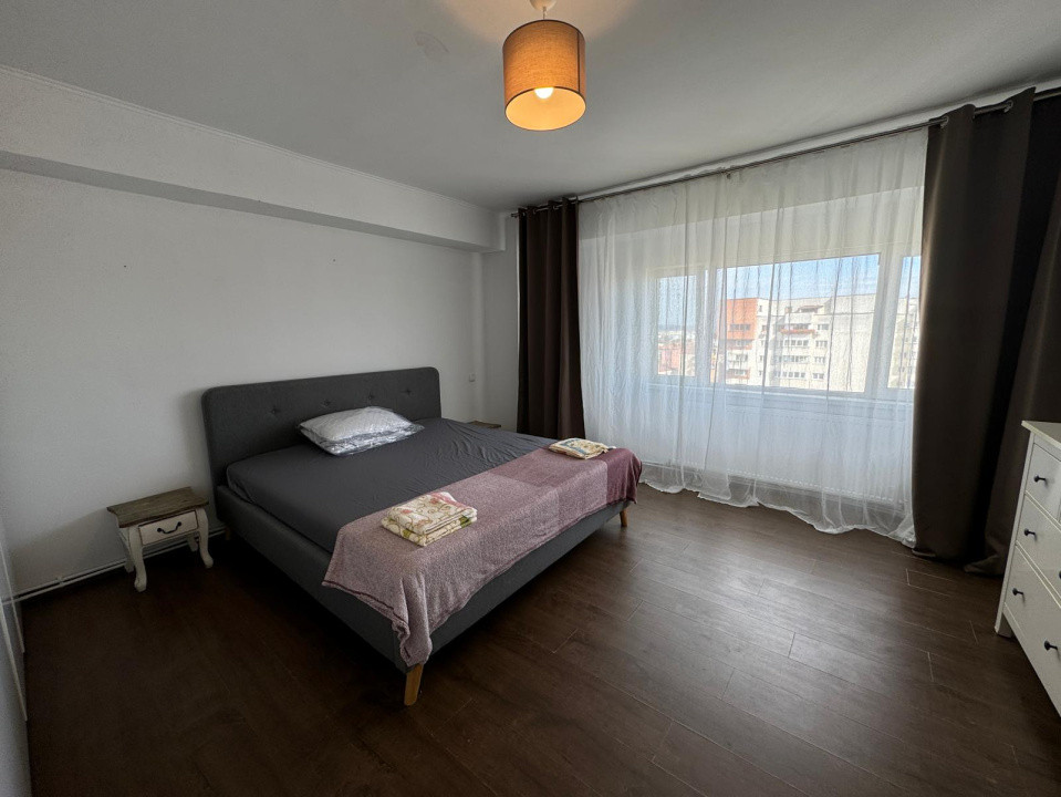 Închiriere ap. cu 3 cam., mobilat, parcare inclusă, 750 Eur, Zorilor