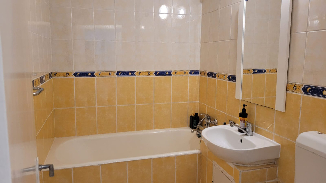 Apartament cu 2 camere de vânzare