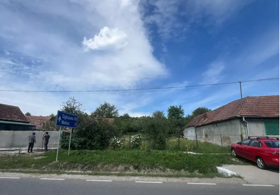 Casă individuală de vânzare | 100 mp utili | teren 2300 mp - sat Ruși 