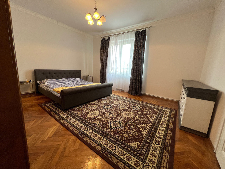 Apartament la casă de închiriat – 3 camere | 110 mp | zona Piața Cibin