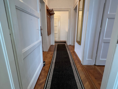 Apartament la casă de închiriat – 3 camere | 110 mp | zona Piața Cibin