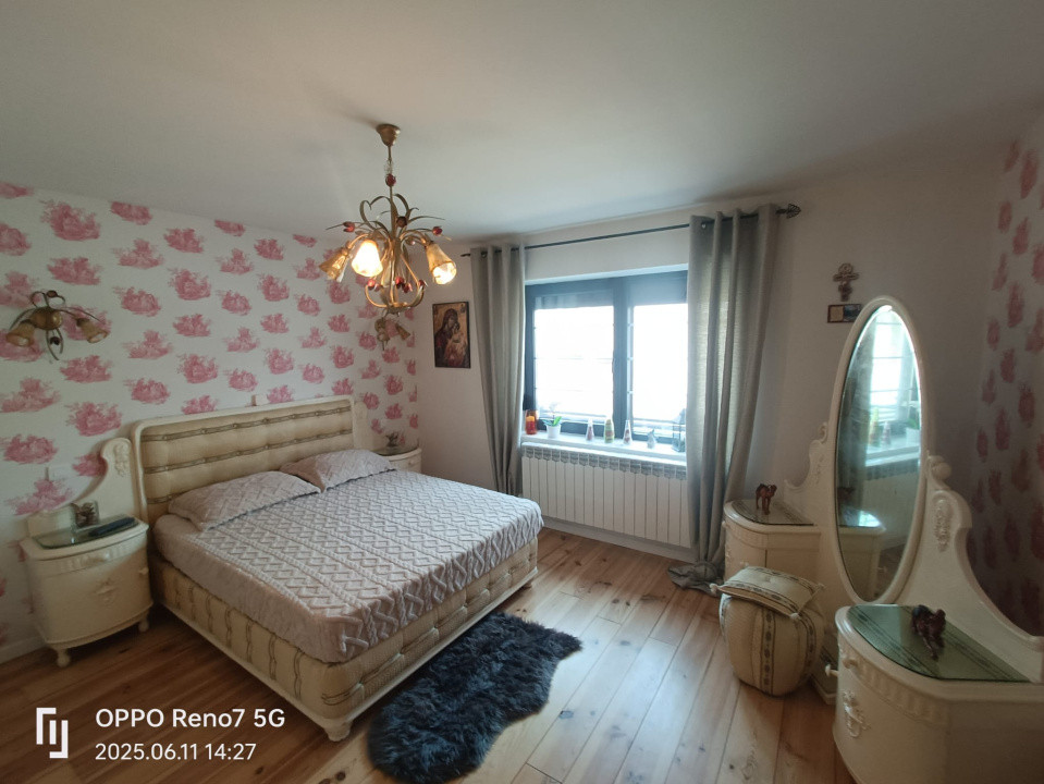 Casă vilă de vânzare în comuna Lunca  judet Mures