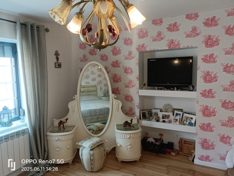 Casă vilă de vânzare în comuna Lunca  judet Mures