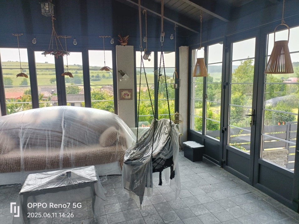 Casă vilă de vânzare în comuna Lunca  judet Mures