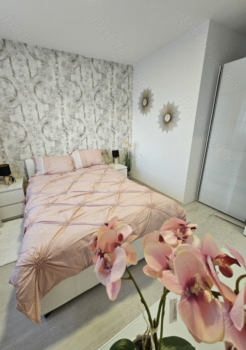 Prima închiriere – Apartament cu 2 camere în Soho Residence, Triaj – Coresi Mall