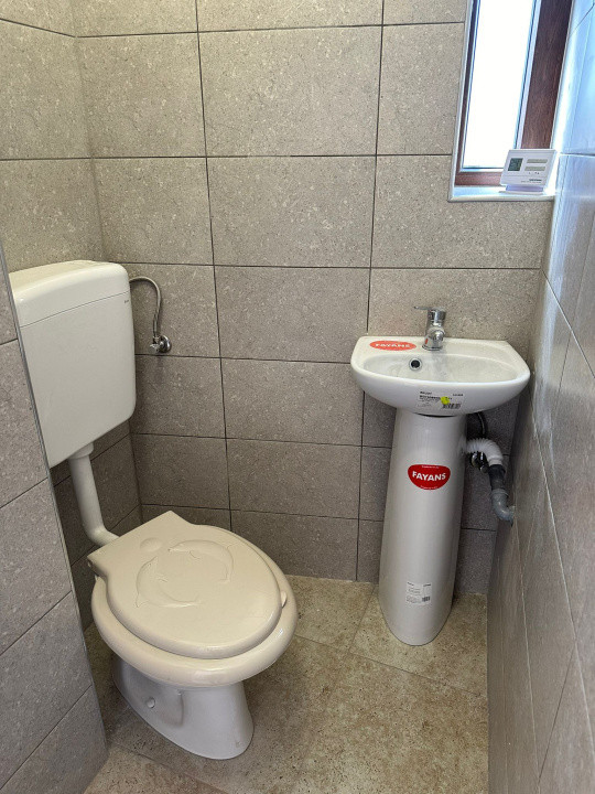 Spatiu comercial de închiriat  Reghin 