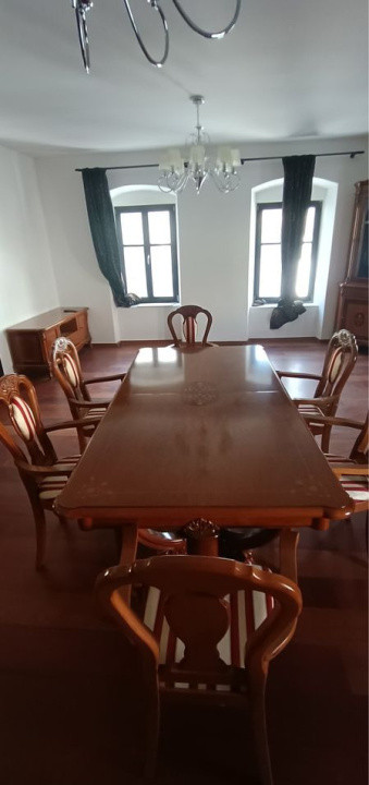 Apartament de vânzare 2 camere | 130 mp+demisol generos | Ultracentral