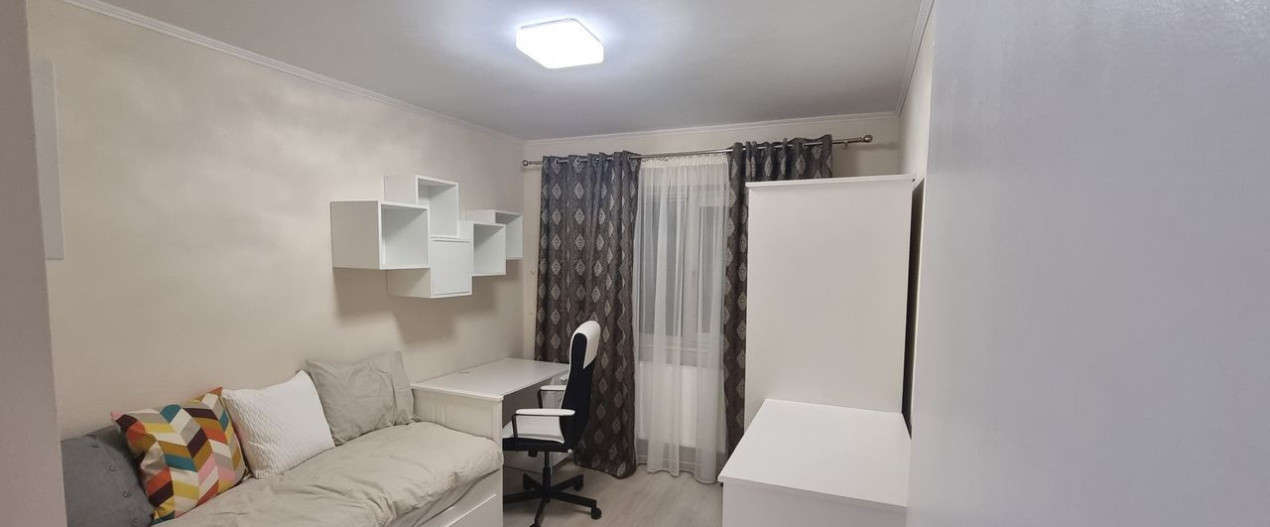 Apartament de închiriat - 3 camere | 65 mp | Ștrand 1