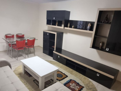 Apartament de închiriat - 3 camere | 65 mp | Ștrand 1