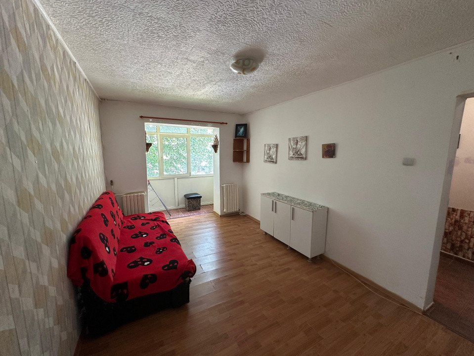 Apartament 4 camere,Aleea 1 Iunie, Sud, Focșani