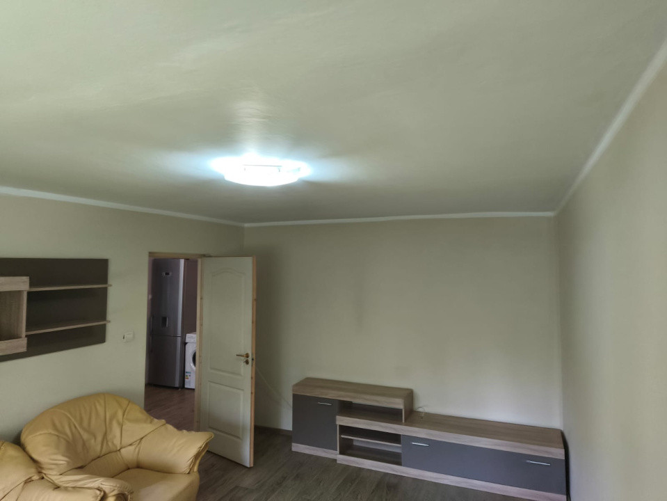 APARTAMENT DE VANZARE, 3 CAM,PARTER