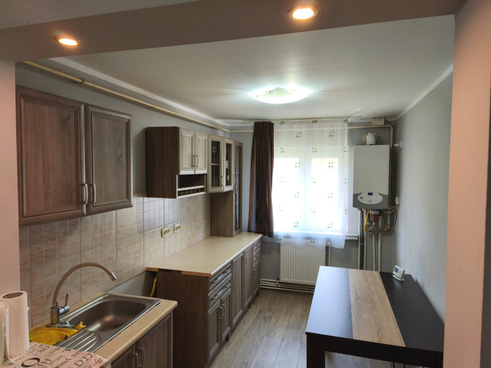 APARTAMENT DE VANZARE, 3 CAM,PARTER