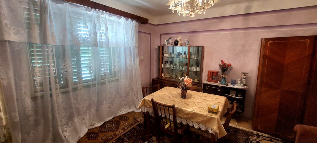 Casa 4 camere cu teren de 1429mp spre vanzare in Altina