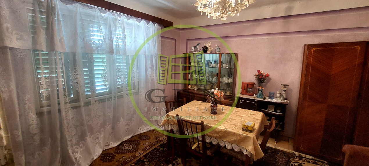 Casa 4 camere cu teren de 1429mp spre vanzare in Altina