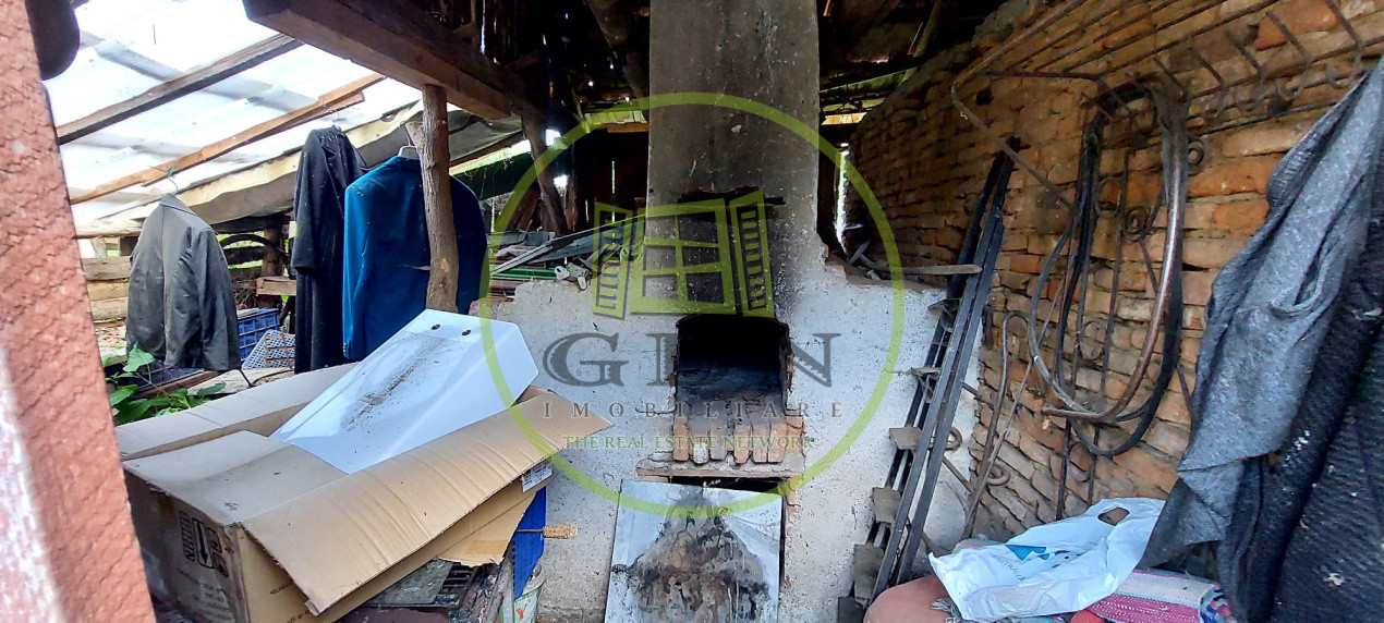 Casa 4 camere cu teren de 1429mp spre vanzare in Altina