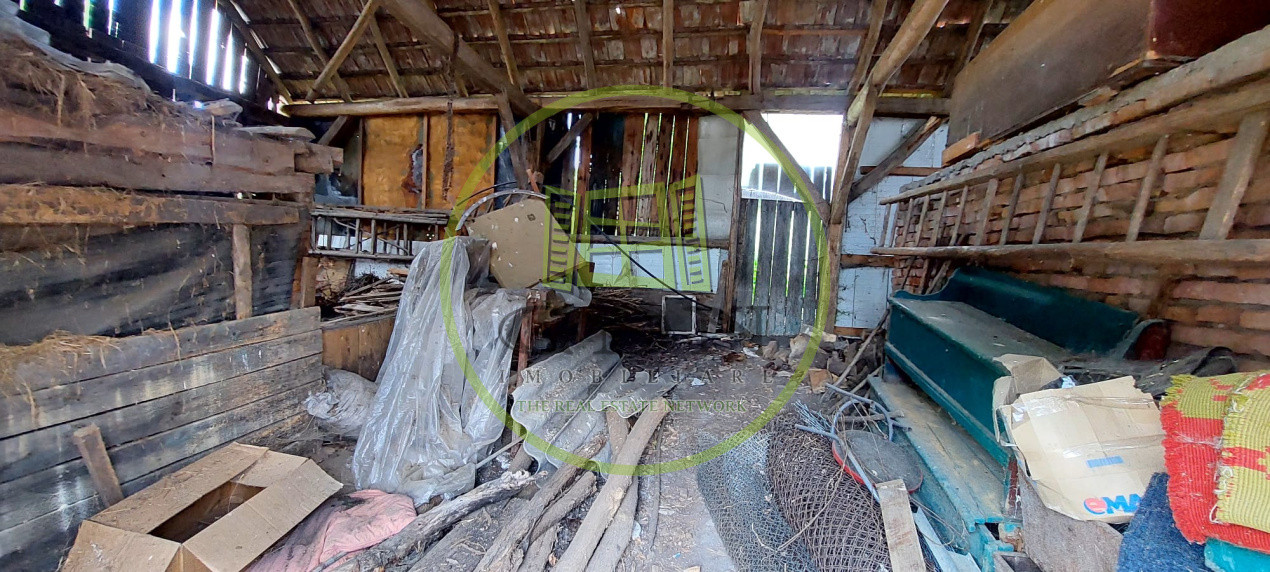 Casa 4 camere cu teren de 1429mp spre vanzare in Altina