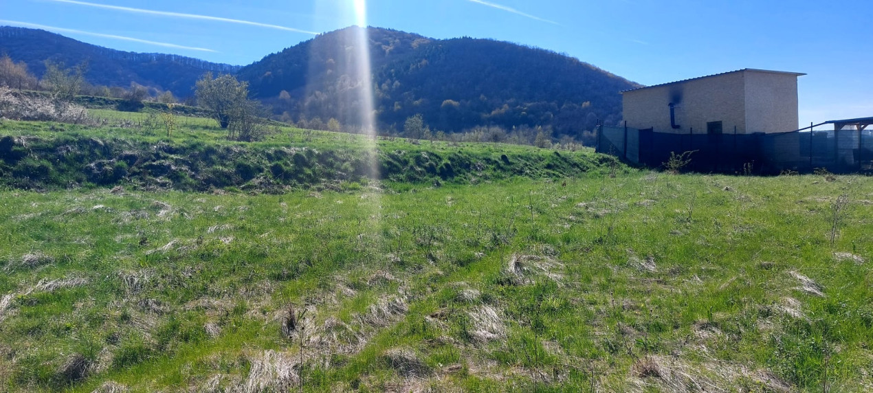 Teren 950mp extravilan spre vanzare  Poplaca