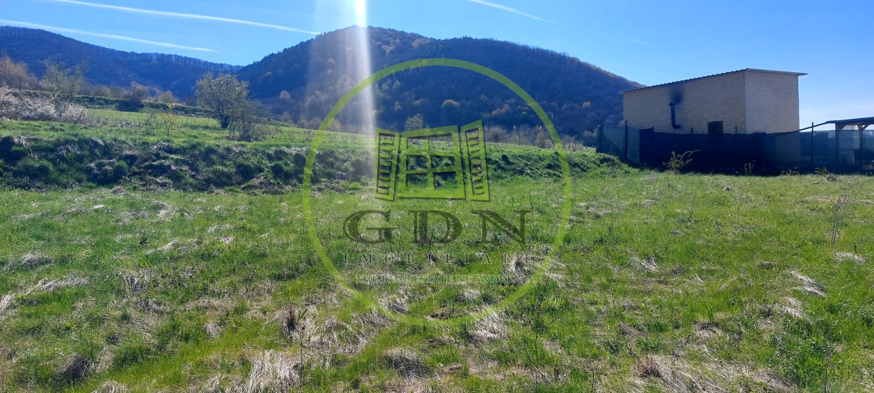 Teren 1500mp extravilan spre vanzare  Poplaca