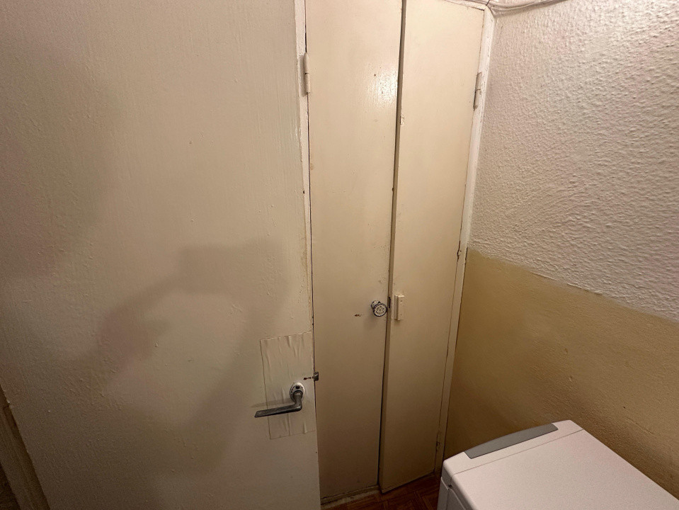 Apartament spațios cu 3 camere, 72 mp utili, etaj 4/4 – zonă SUD, cu facilități