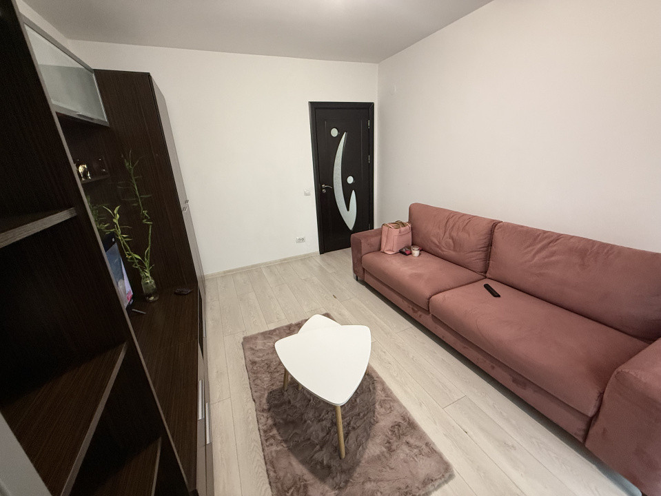 Apartament 2 camere, decomandat, 44mp, Valea Roșie , zona Șpitalul Militar.