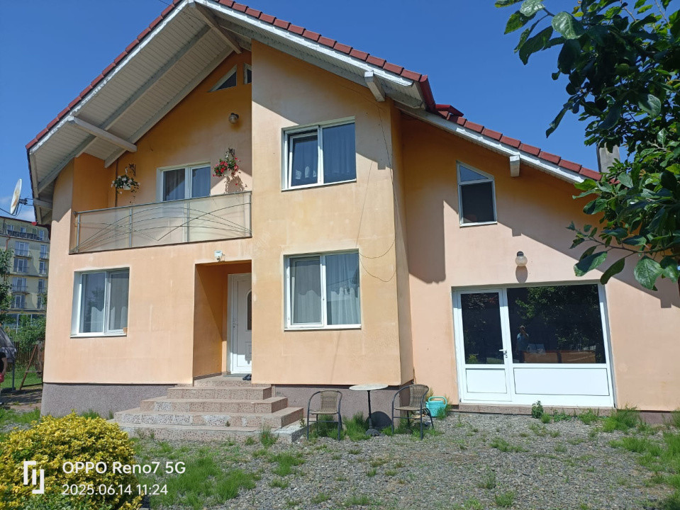Casă vilă de vânzare în mun. Reghin, zona Unirii.