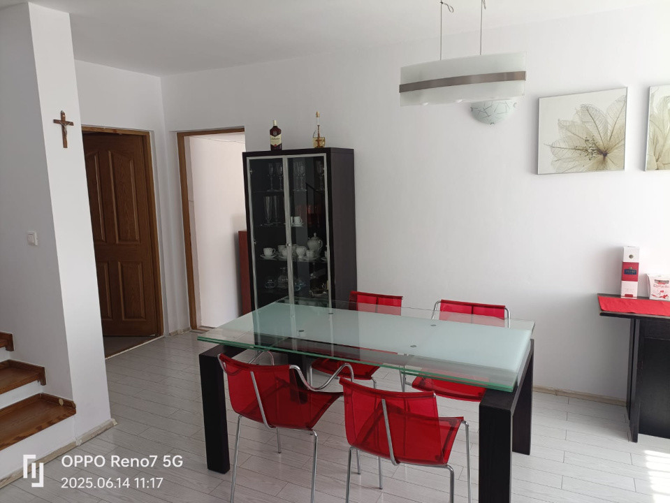 Casă vilă de vânzare în mun. Reghin, zona Unirii.