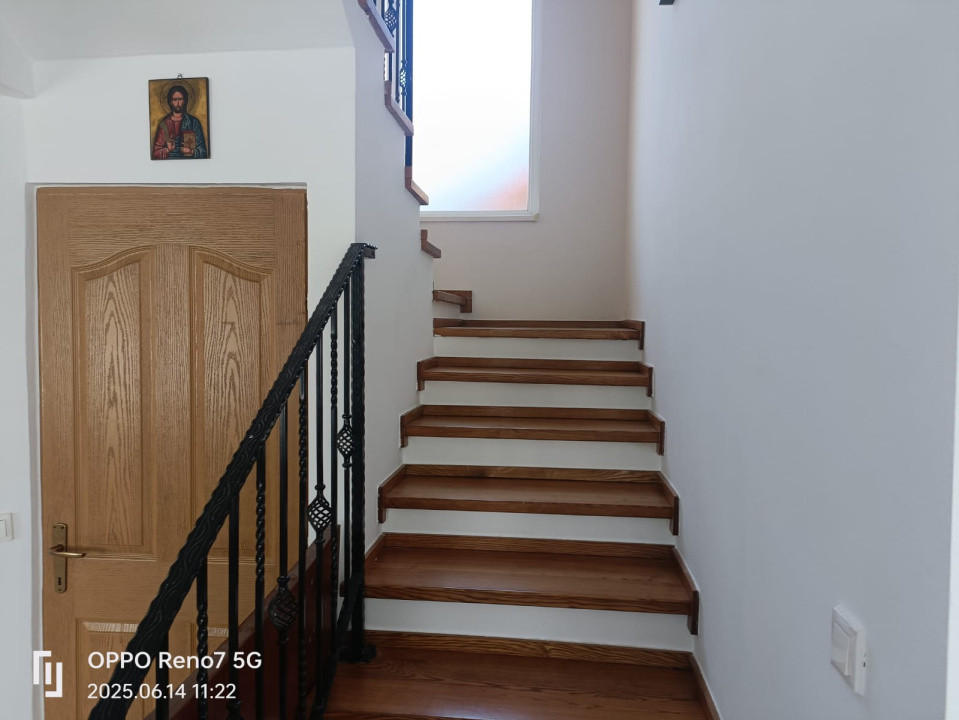 Casă vilă de vânzare în mun. Reghin, zona Unirii.