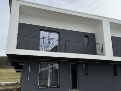 🏡 Casă nouă de vânzare la intrare în Rășinari | 120 mp | 2 nivele |