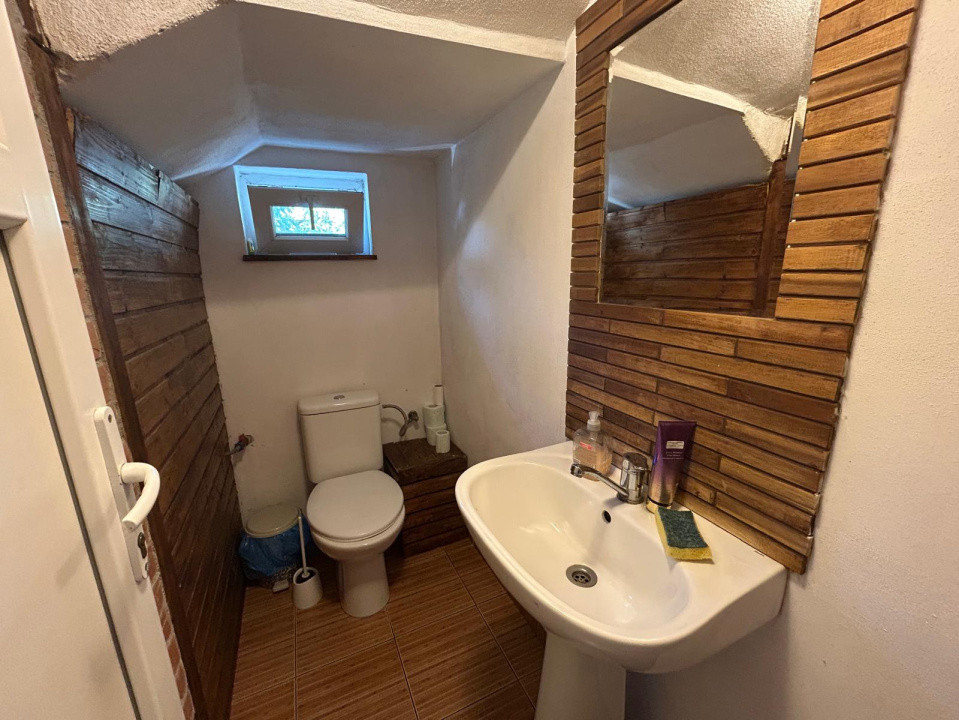 Casa P+M 190mp teren,115 mp utili ,cartier Bariera Valcii, zona Paringului