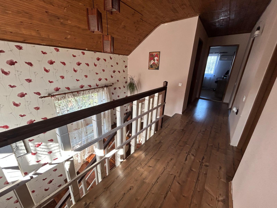 Casa P+M 190mp teren,115 mp utili ,cartier Bariera Valcii, zona Paringului