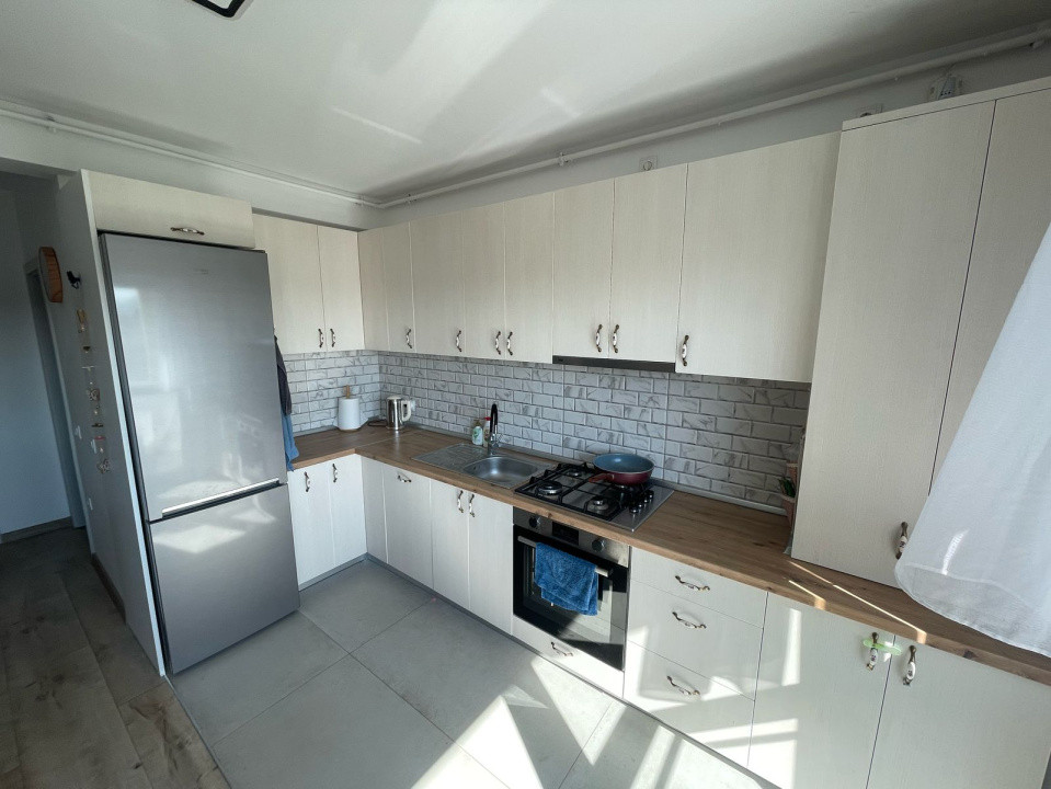 Apartament 3 camere  de închiriat  | 64 mp • 2 balcoane | Selimbar