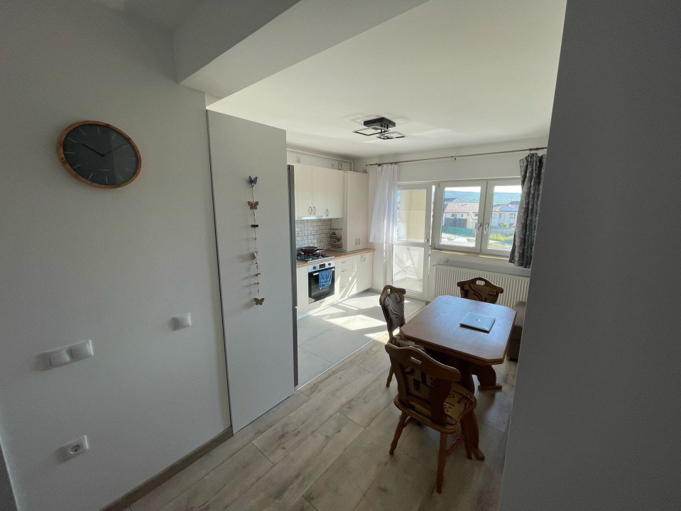 Apartament 3 camere  de închiriat  | 64 mp • 2 balcoane | Selimbar