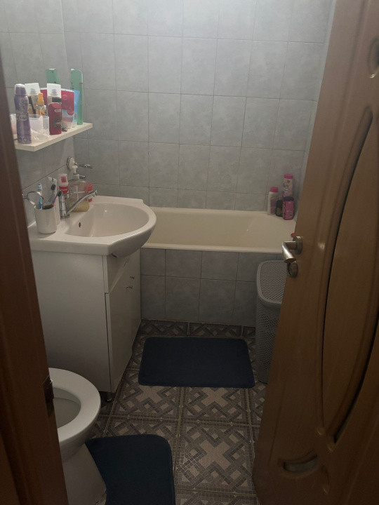 Apartament 3 camere  de închiriat  | 51 mp • 1 balcon  | Mihai Viteazu