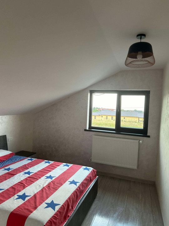 CASA DE VANZARE/ ZONA CRANG PETRESTI