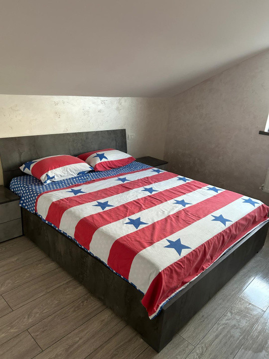 CASA DE VANZARE/ ZONA CRANG PETRESTI