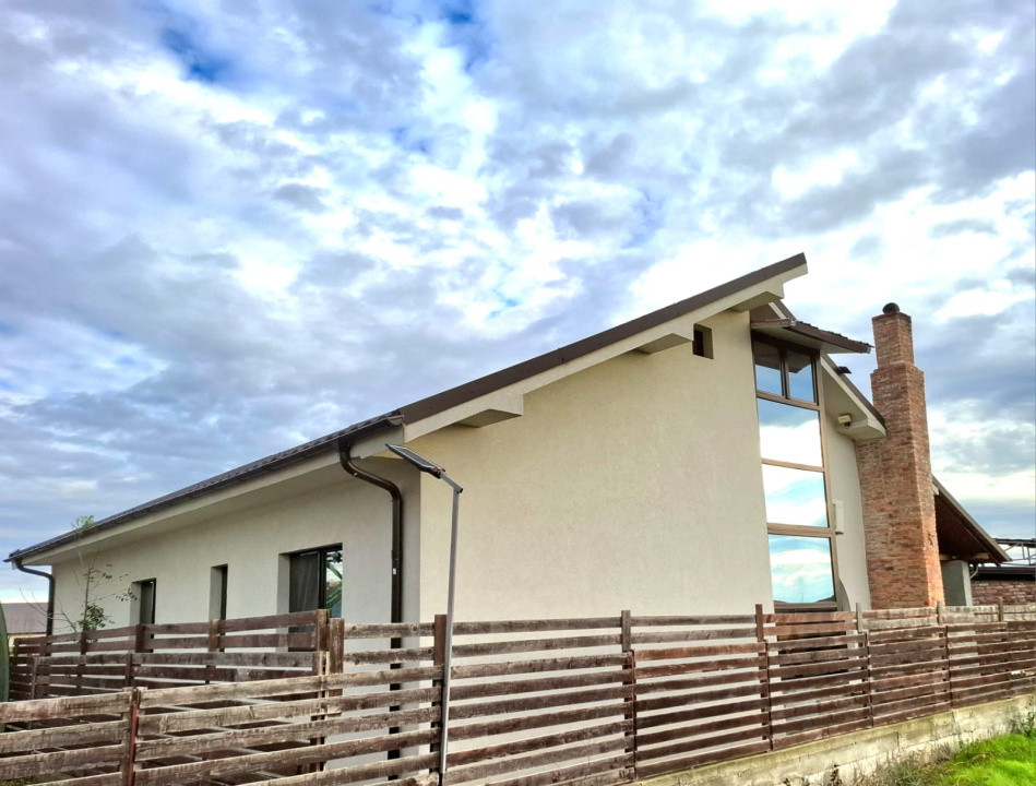 CASA DE VANZARE/ ZONA CRANG PETRESTI