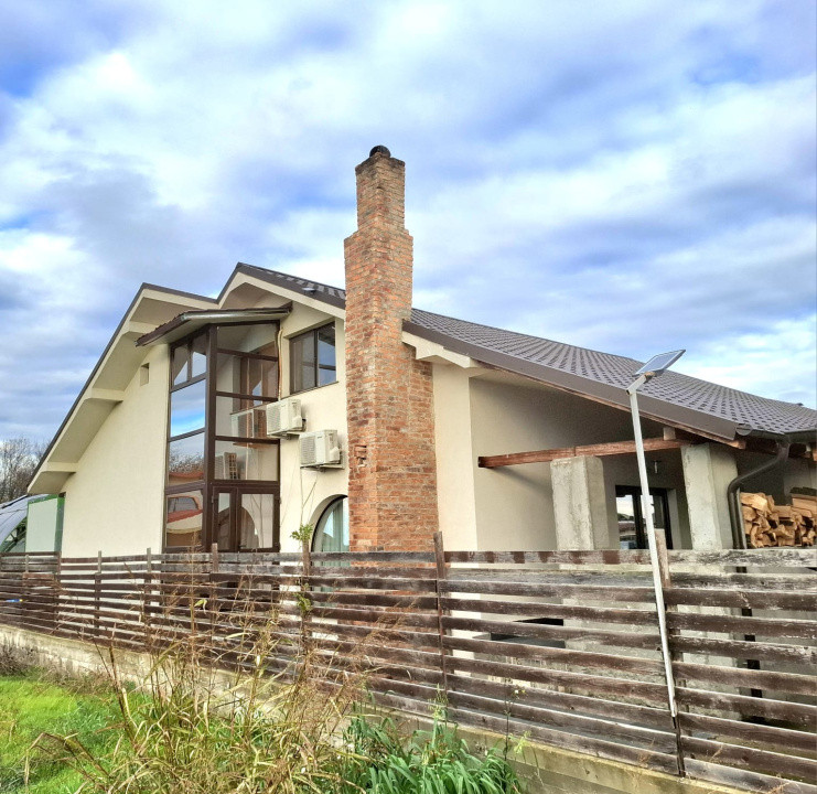 CASA DE VANZARE/ ZONA CRANG PETRESTI