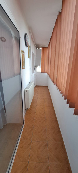Apartament 2 camere, decomandat, 71mp, zona Ștrand 