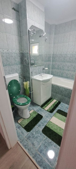 Apartament 2 camere, decomandat, 71mp, zona Ștrand 